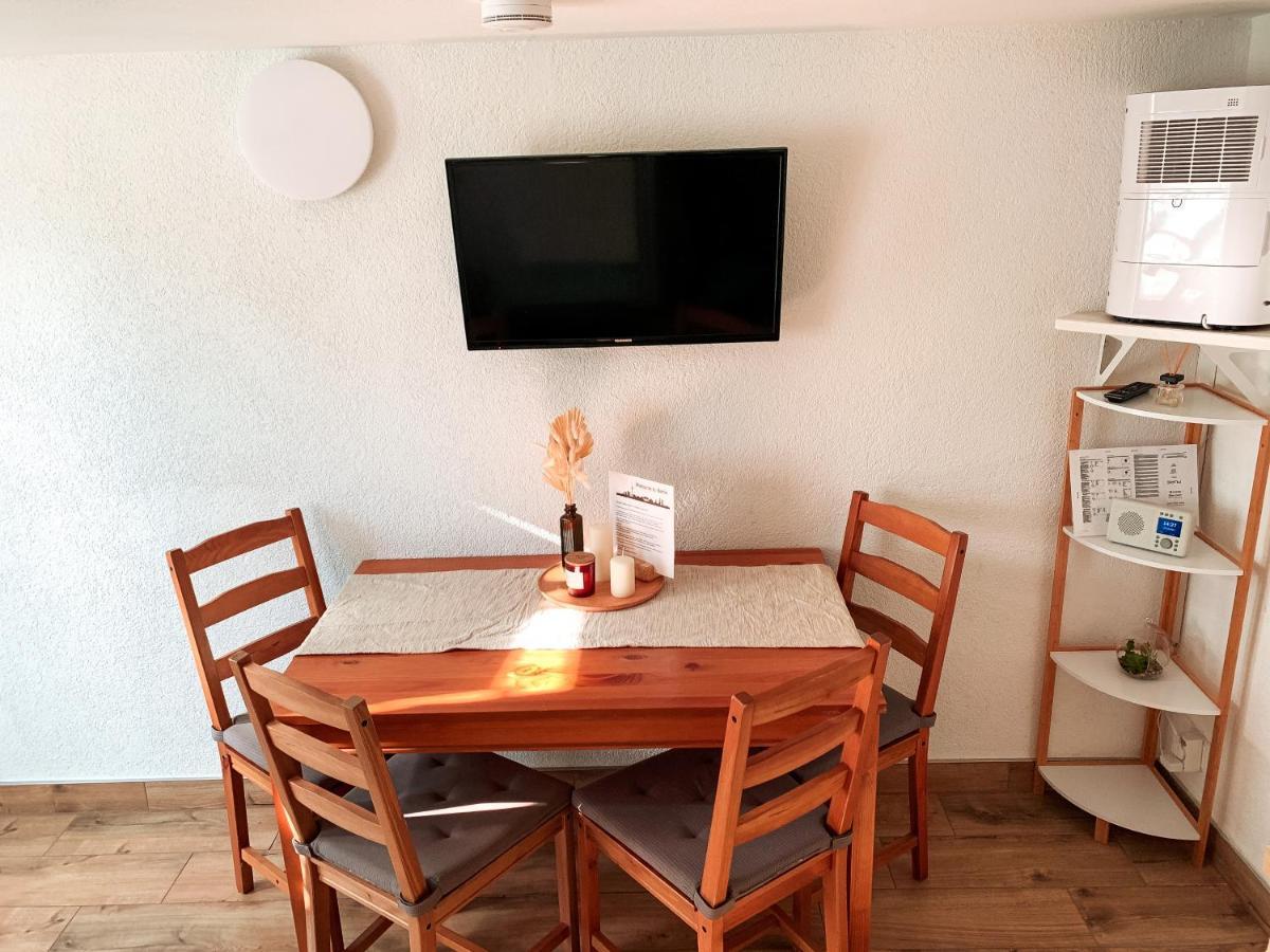 Karowlina Cozy House 1-4 Person * Berlino